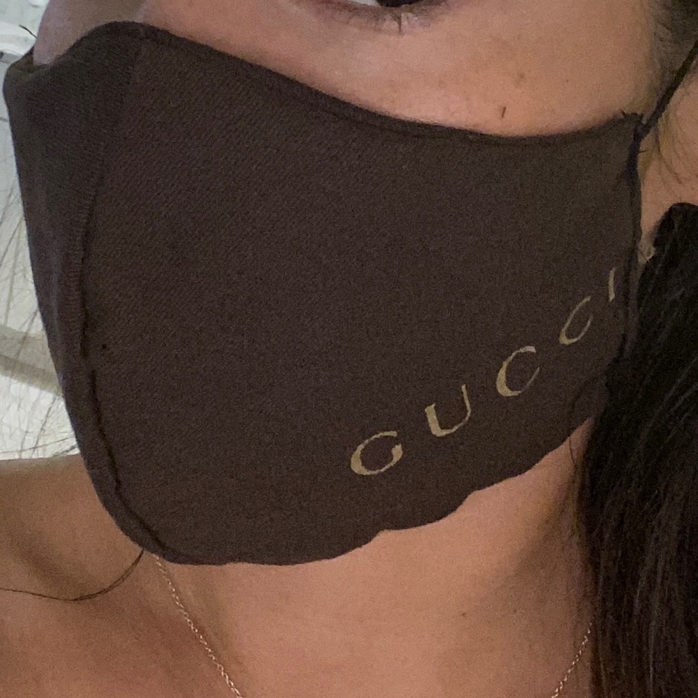 Authentic facemask✨